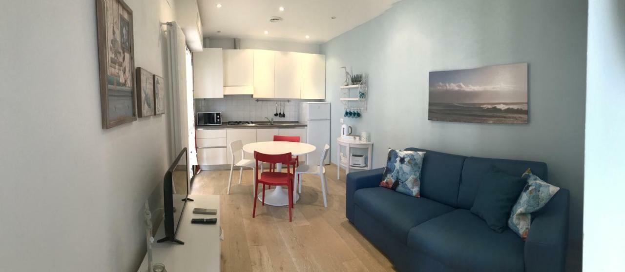 Appartamento Casa Celeste Viareggio Esterno foto